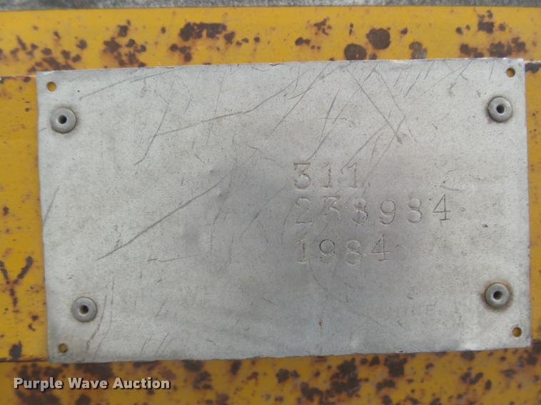 image for item DA4696 1984 Falls 311 snow plow