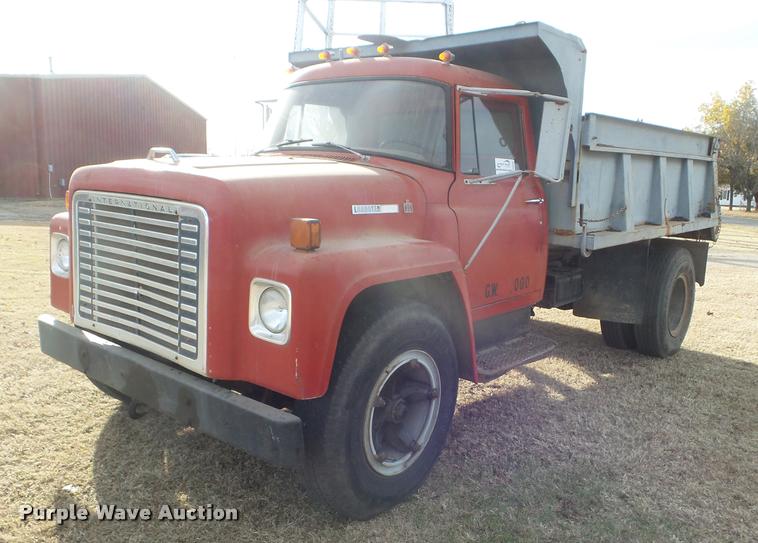image for item DA5029 1973 International 1600 dump truck