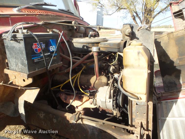 image for item DA5029 1973 International 1600 dump truck