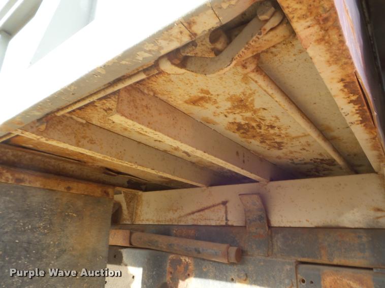 image for item DA5029 1973 International 1600 dump truck