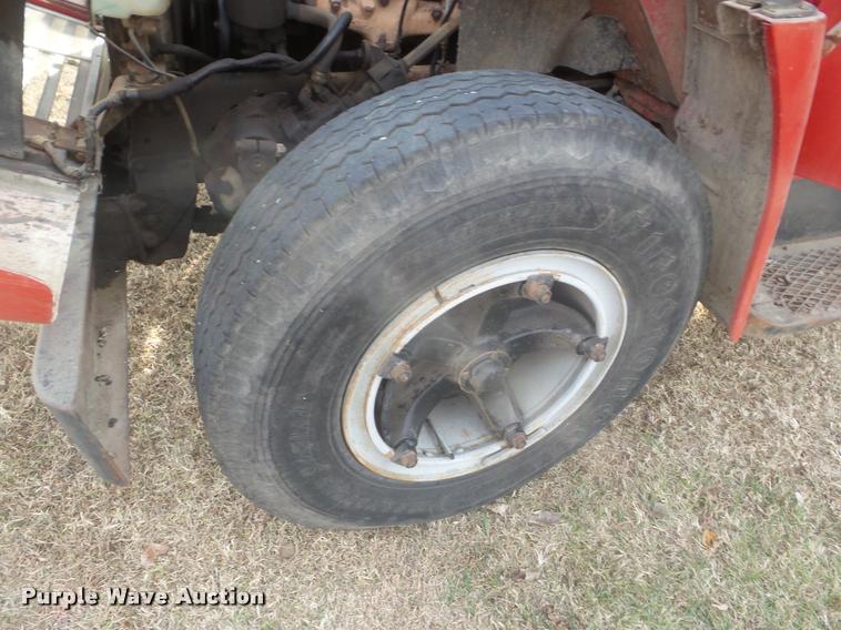 image for item DA5029 1973 International 1600 dump truck