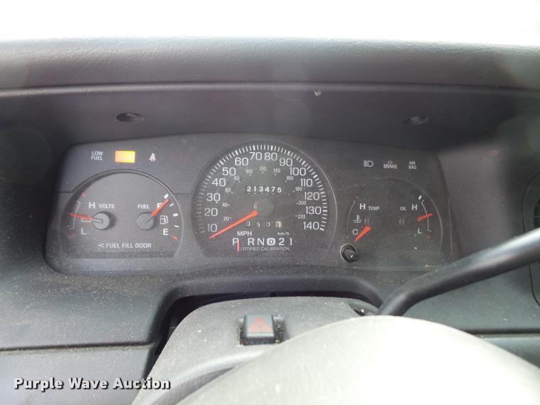 image for item DA8877 2003 Ford Crown Victoria Police Interceptor