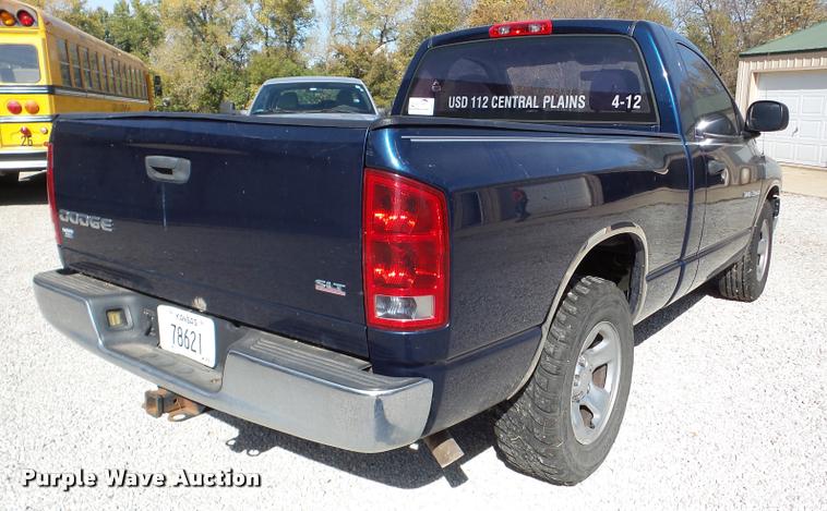 image for item DA8974 2004 Dodge Ram 1500 pickup truck