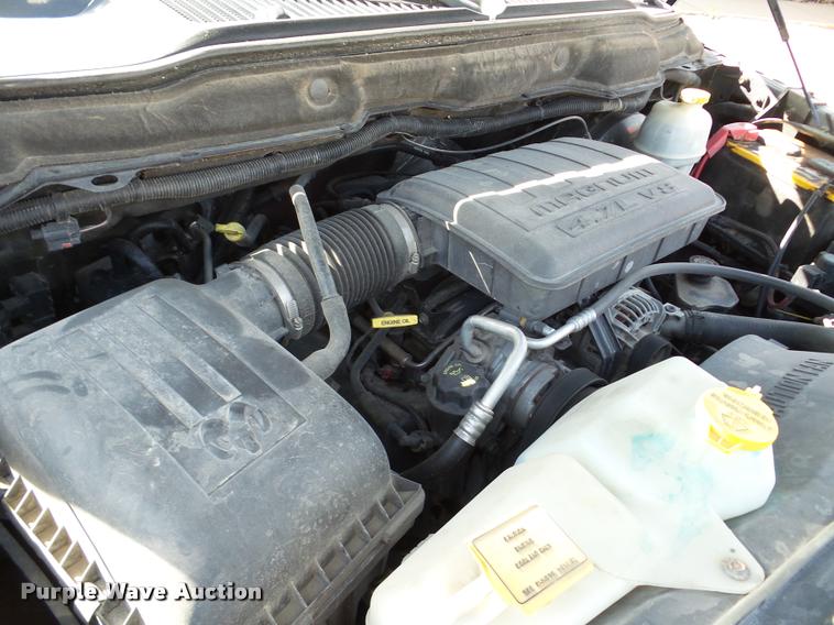 image for item DA8974 2004 Dodge Ram 1500 pickup truck