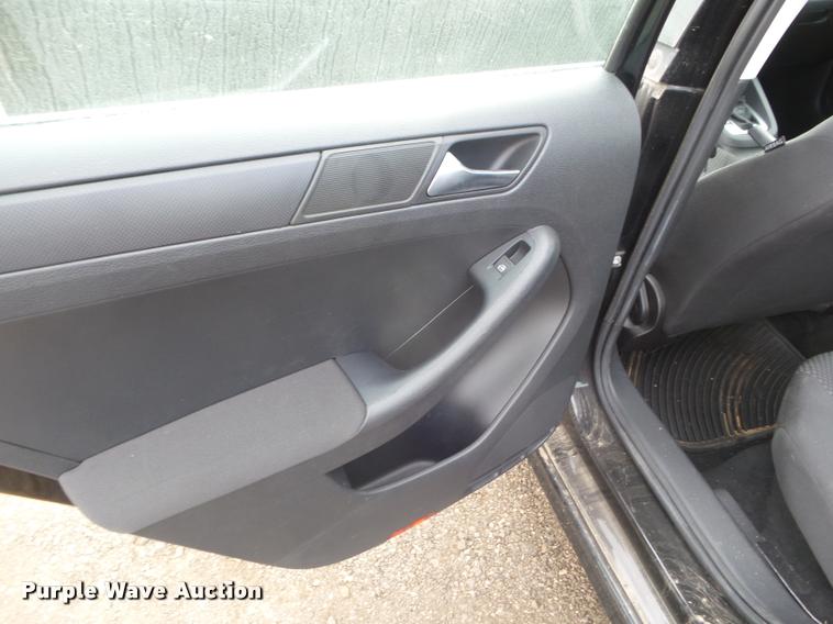 image for item DB3591 2011 Volkswagen Jetta