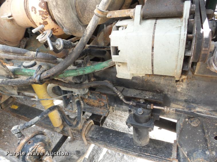 image for item J8715 1995 International 9200 dump truck