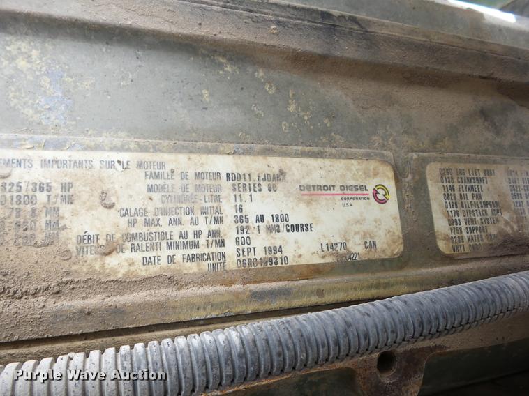 image for item J8715 1995 International 9200 dump truck