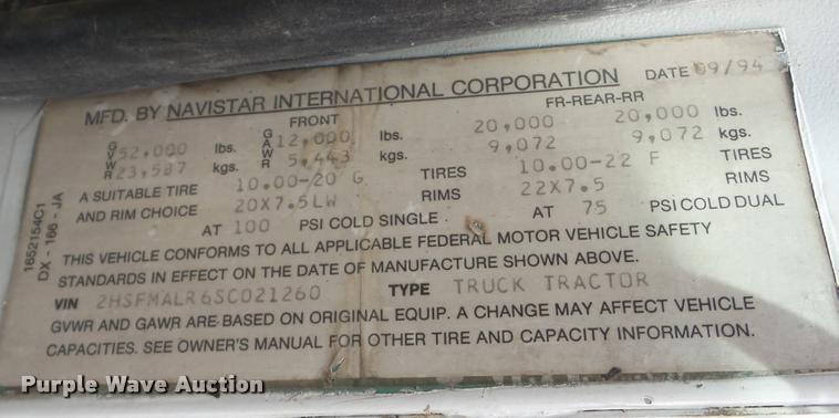 image for item J8715 1995 International 9200 dump truck