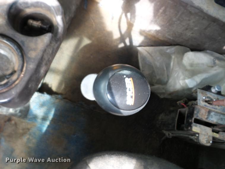 image for item J8715 1995 International 9200 dump truck