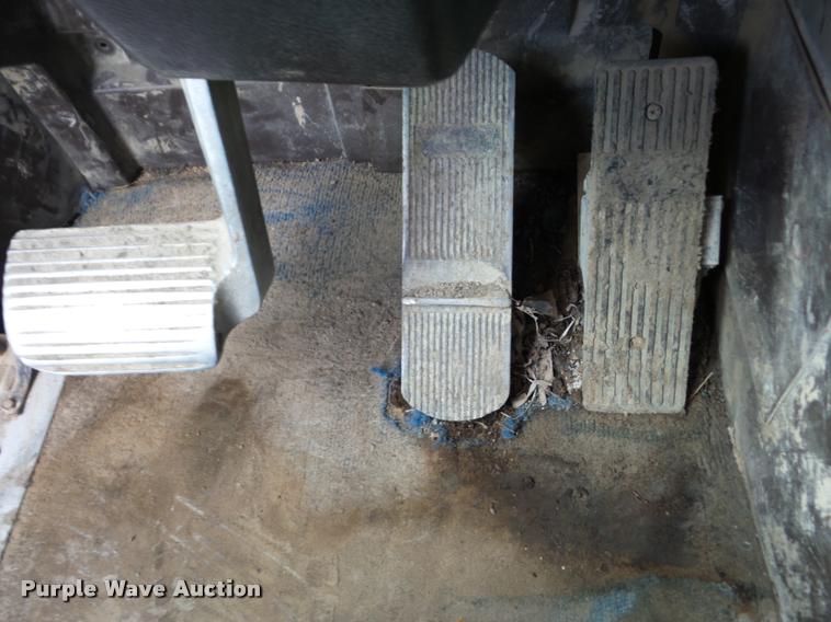 image for item J8715 1995 International 9200 dump truck