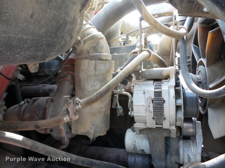 image for item J8716 1999 International 4900 dump truck