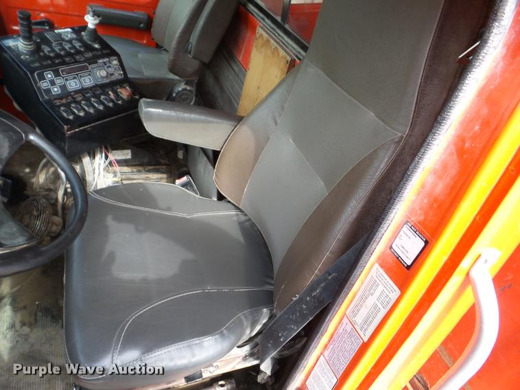 image for item J8716 1999 International 4900 dump truck