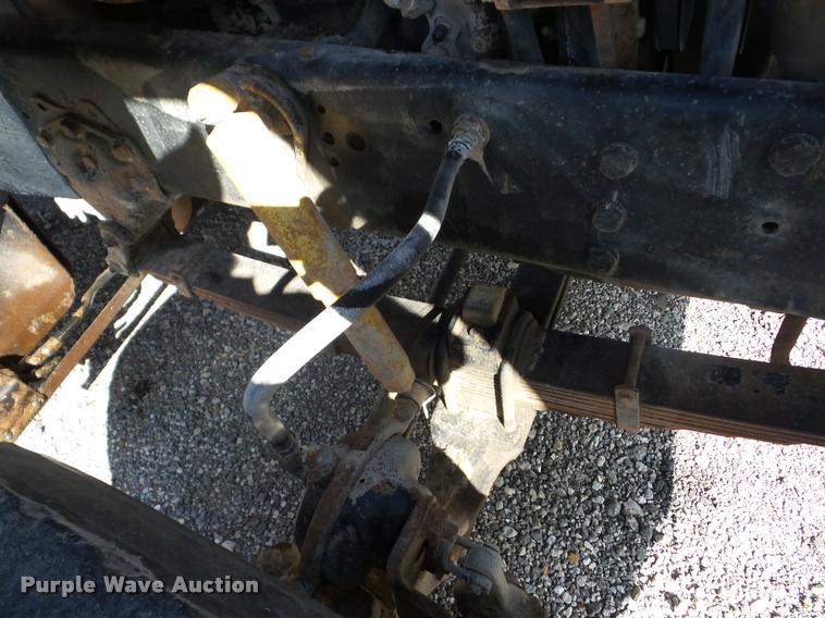 image for item J8717 1992 Ford L9000 semi truck