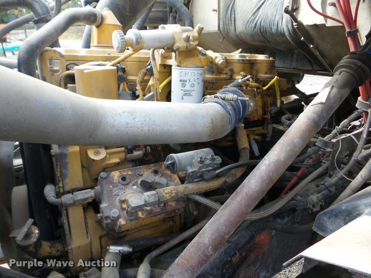 image for item J8720 1999 Sterling L8511 dump truck