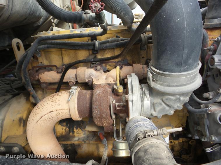 image for item J8720 1999 Sterling L8511 dump truck