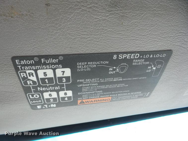 image for item J8720 1999 Sterling L8511 dump truck