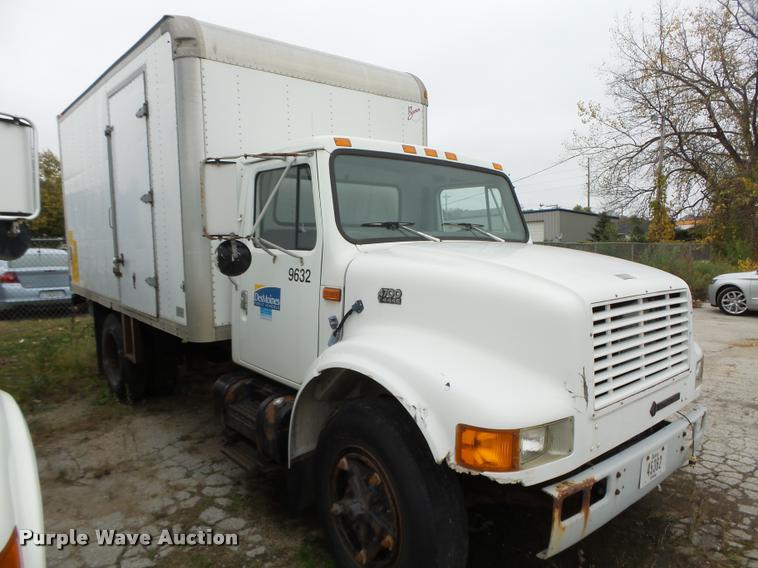 image for item K1401 1996 International 4700 box truck