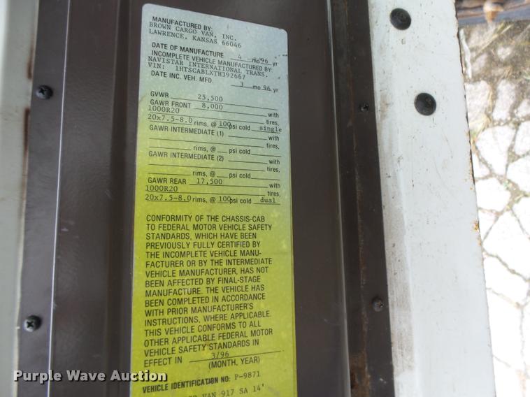 image for item K1401 1996 International 4700 box truck