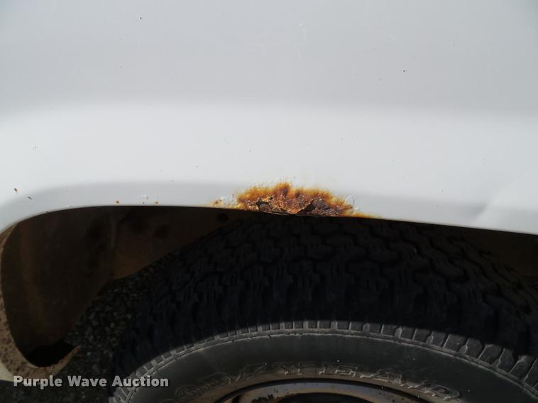 image for item K8072 1994 Chevrolet 1500 pickup truck