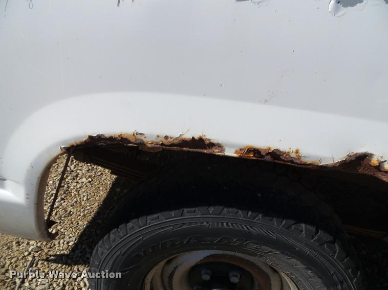 image for item K8072 1994 Chevrolet 1500 pickup truck