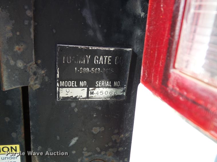 image for item K8072 1994 Chevrolet 1500 pickup truck