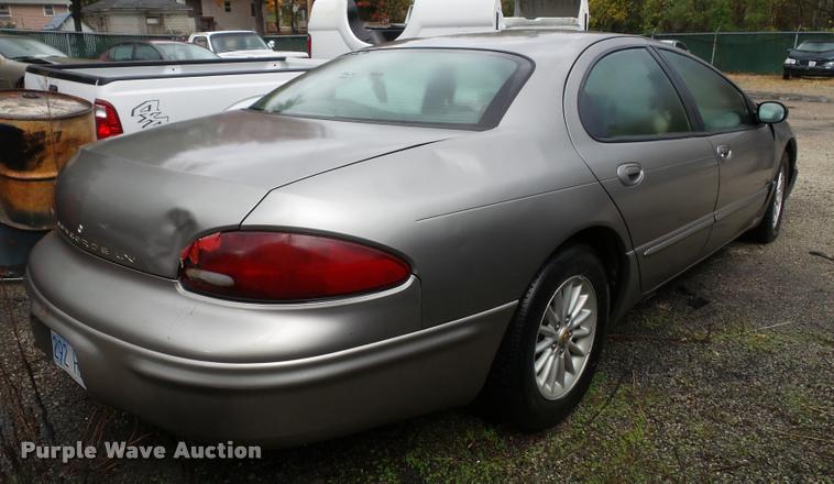 image for item K8076 1999 Chrysler Concorde LXI