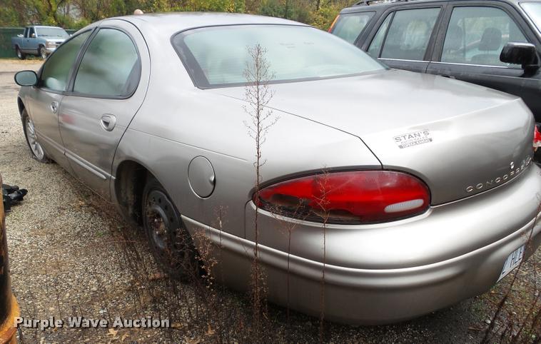 image for item K8076 1999 Chrysler Concorde LXI
