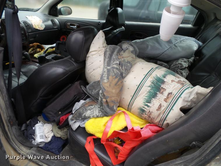 image for item K8076 1999 Chrysler Concorde LXI