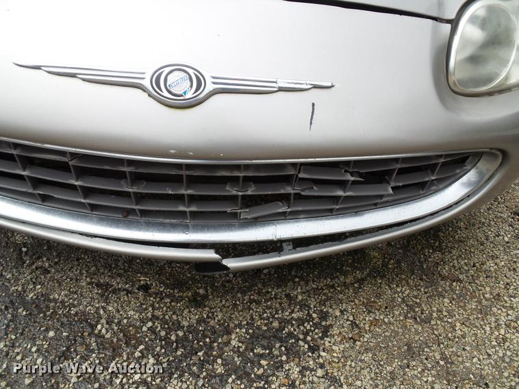 image for item K8076 1999 Chrysler Concorde LXI