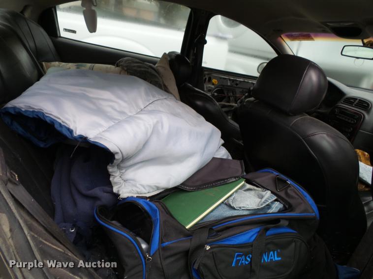 image for item K8076 1999 Chrysler Concorde LXI