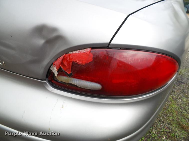 image for item K8076 1999 Chrysler Concorde LXI