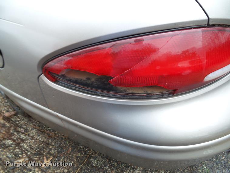 image for item K8076 1999 Chrysler Concorde LXI