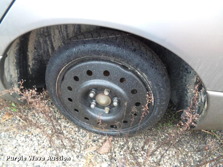 image for item K8076 1999 Chrysler Concorde LXI