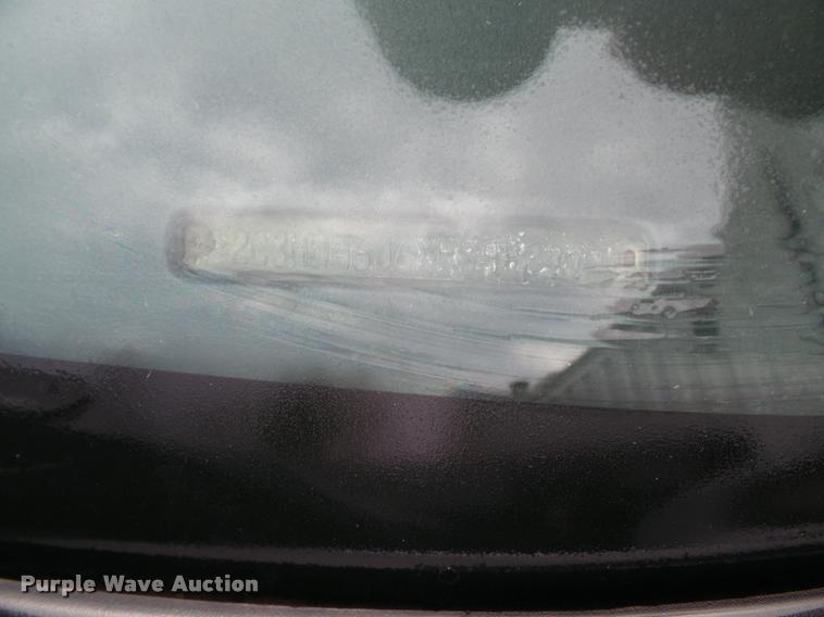 image for item K8076 1999 Chrysler Concorde LXI