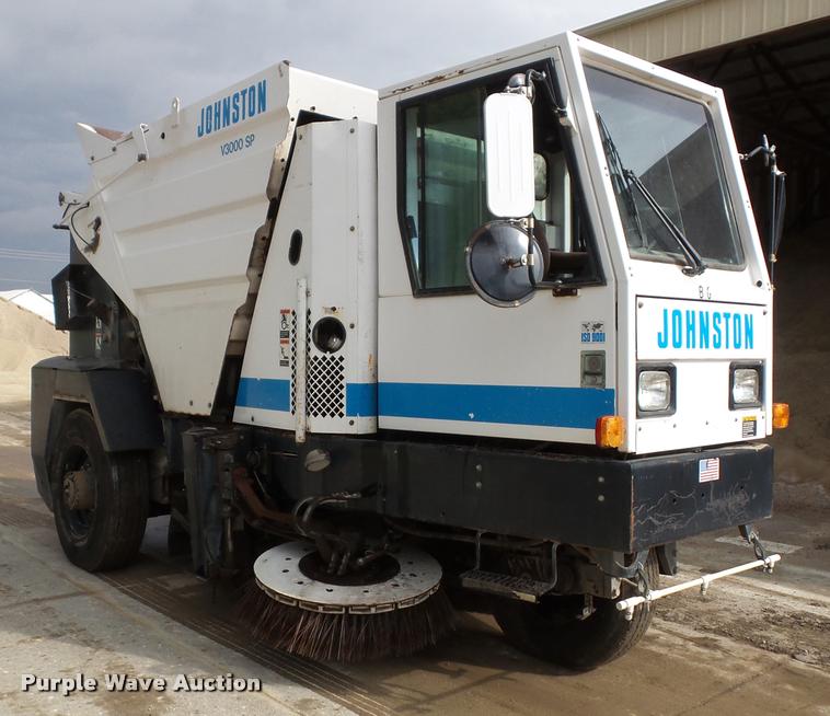 image for item K8077 1996 Johnston V3000SP street sweeper