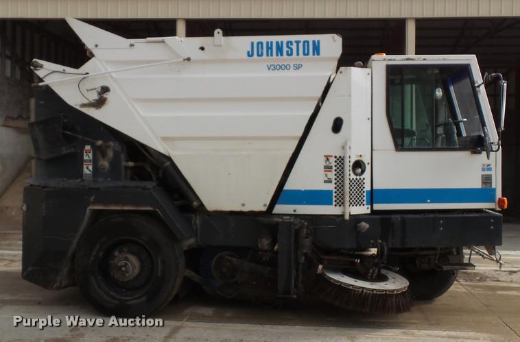 image for item K8077 1996 Johnston V3000SP street sweeper