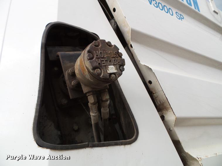 image for item K8077 1996 Johnston V3000SP street sweeper