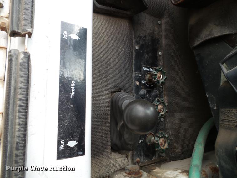 image for item K8077 1996 Johnston V3000SP street sweeper