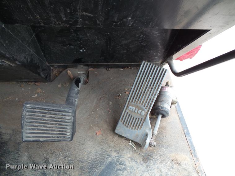 image for item K8077 1996 Johnston V3000SP street sweeper