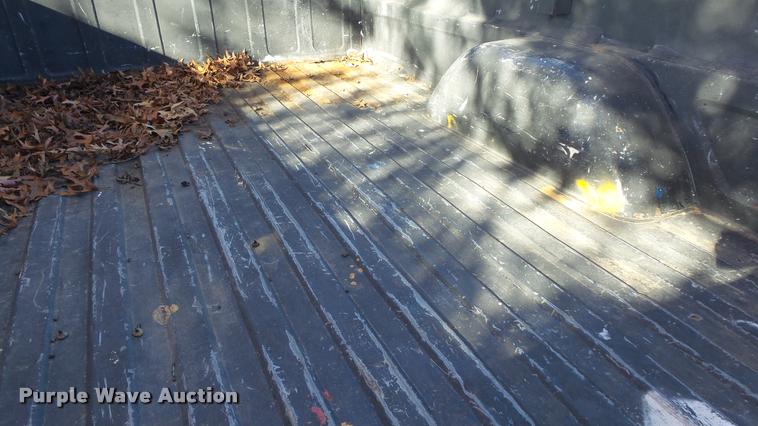 image for item K8098 2000 Chevrolet 2500 pickup truck