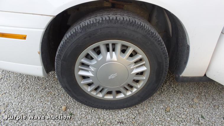 image for item K8109 2003 Chevrolet Malibu