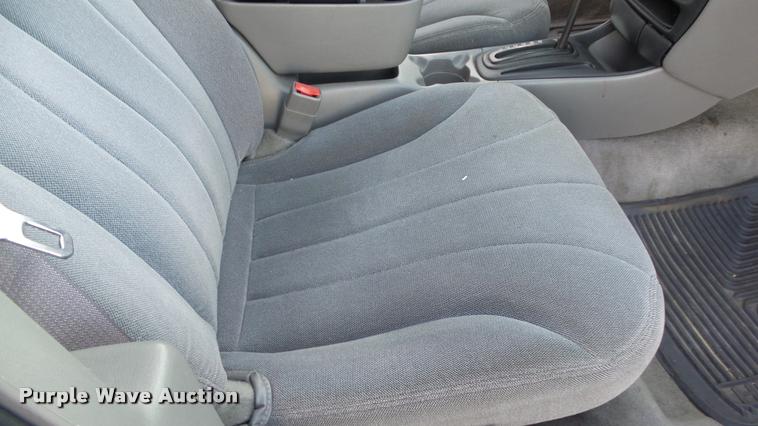 image for item K8109 2003 Chevrolet Malibu