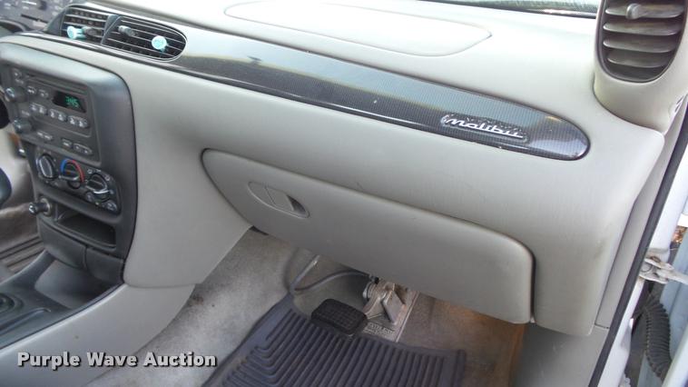 image for item K8109 2003 Chevrolet Malibu