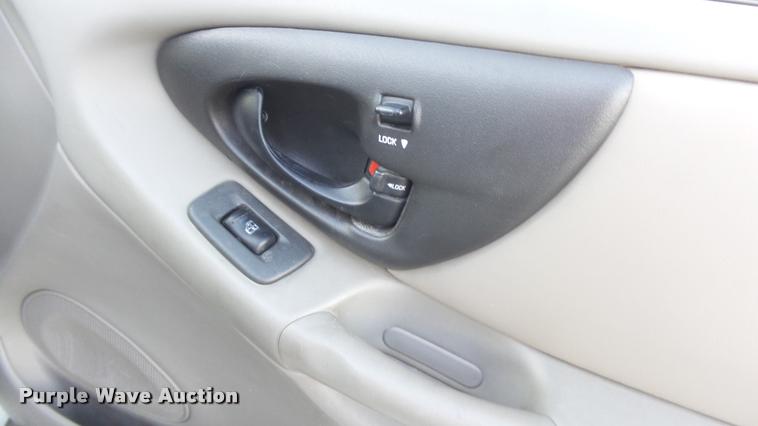 image for item K8109 2003 Chevrolet Malibu