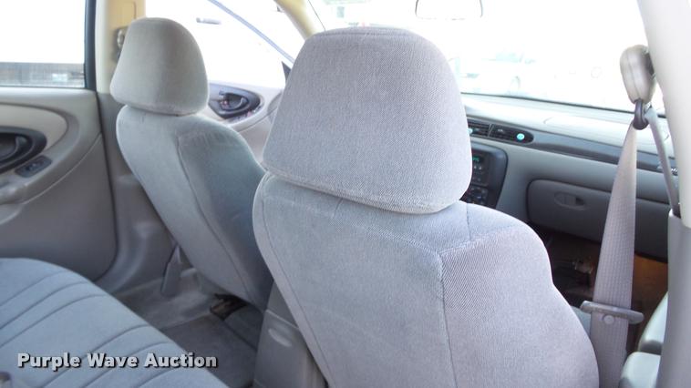 image for item K8109 2003 Chevrolet Malibu