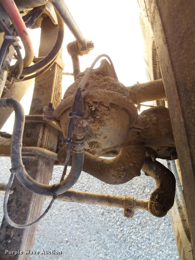 image for item K8110 2004 International 7400 dump truck