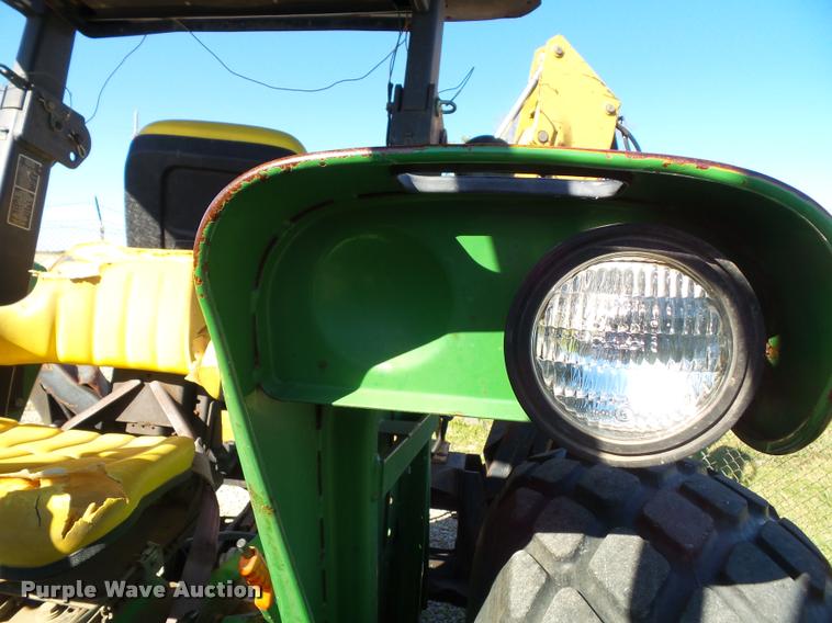 image for item K8116 John Deere 2355 tractor