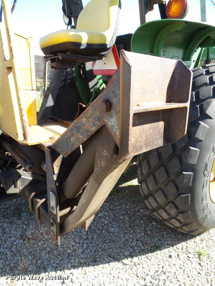 image for item K8116 John Deere 2355 tractor