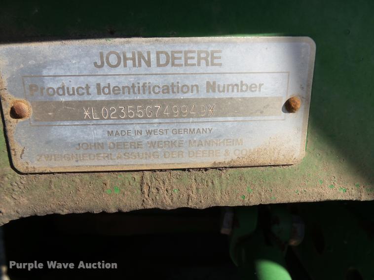 image for item K8116 John Deere 2355 tractor
