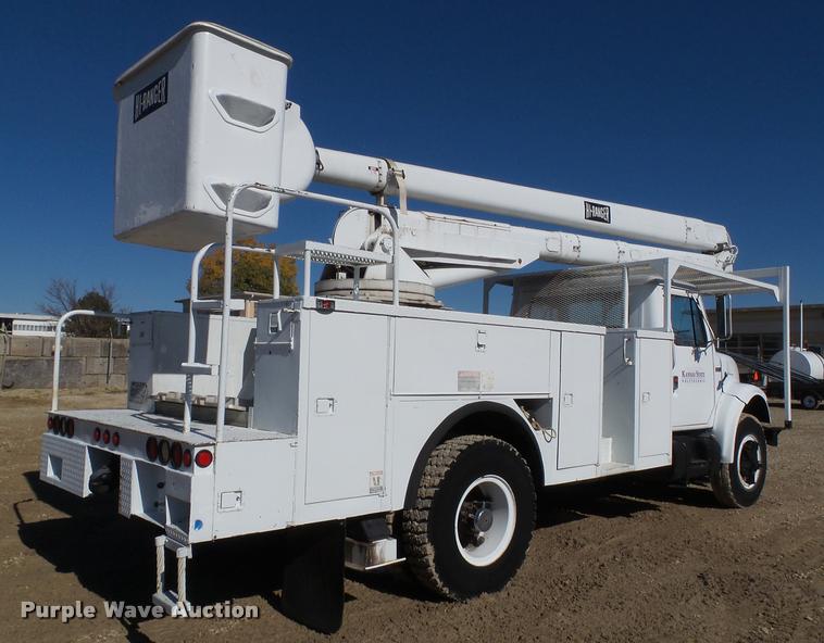 image for item K8117 1987 International S1900 bucket truck